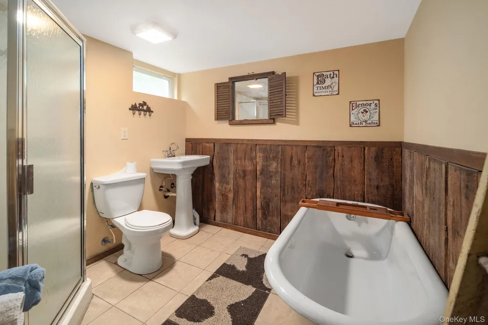 567 Cotton Hill Rd Middleburgh NY Call Listing Agent, NY 12122