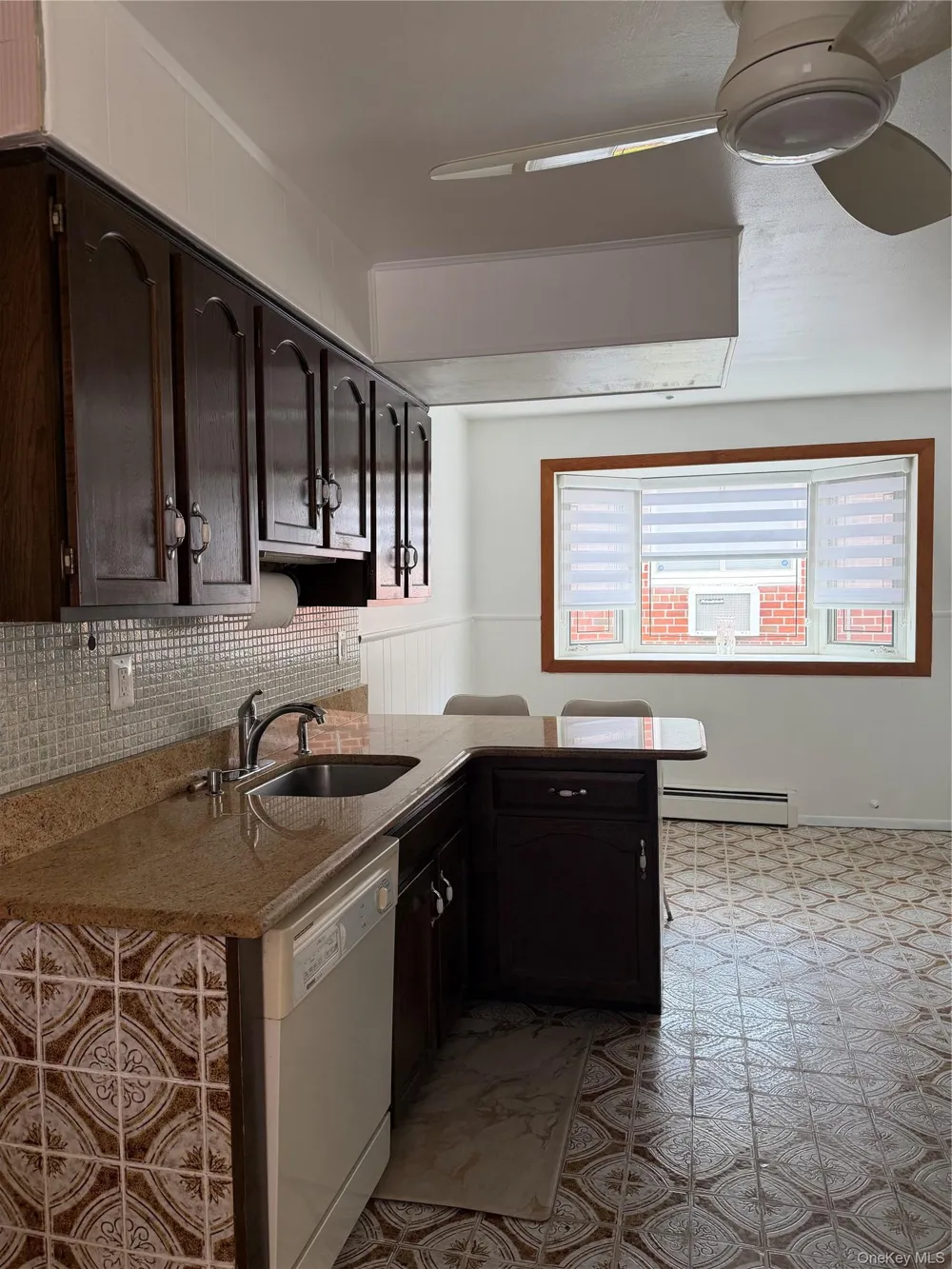 18618 140th Avenue Springfield Gardens, NY 11413