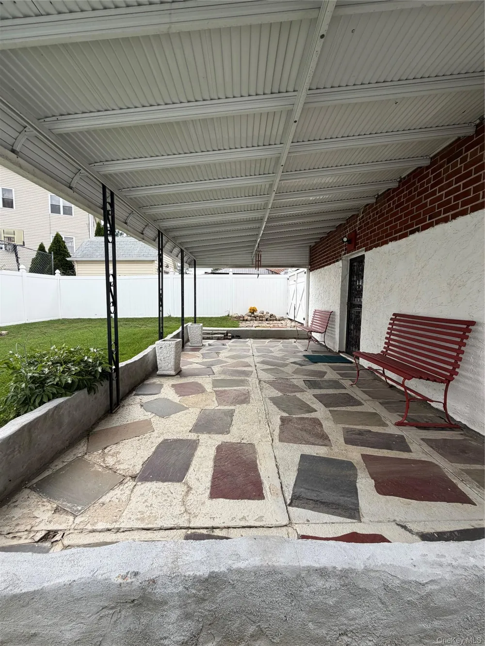 18618 140th Avenue Springfield Gardens, NY 11413