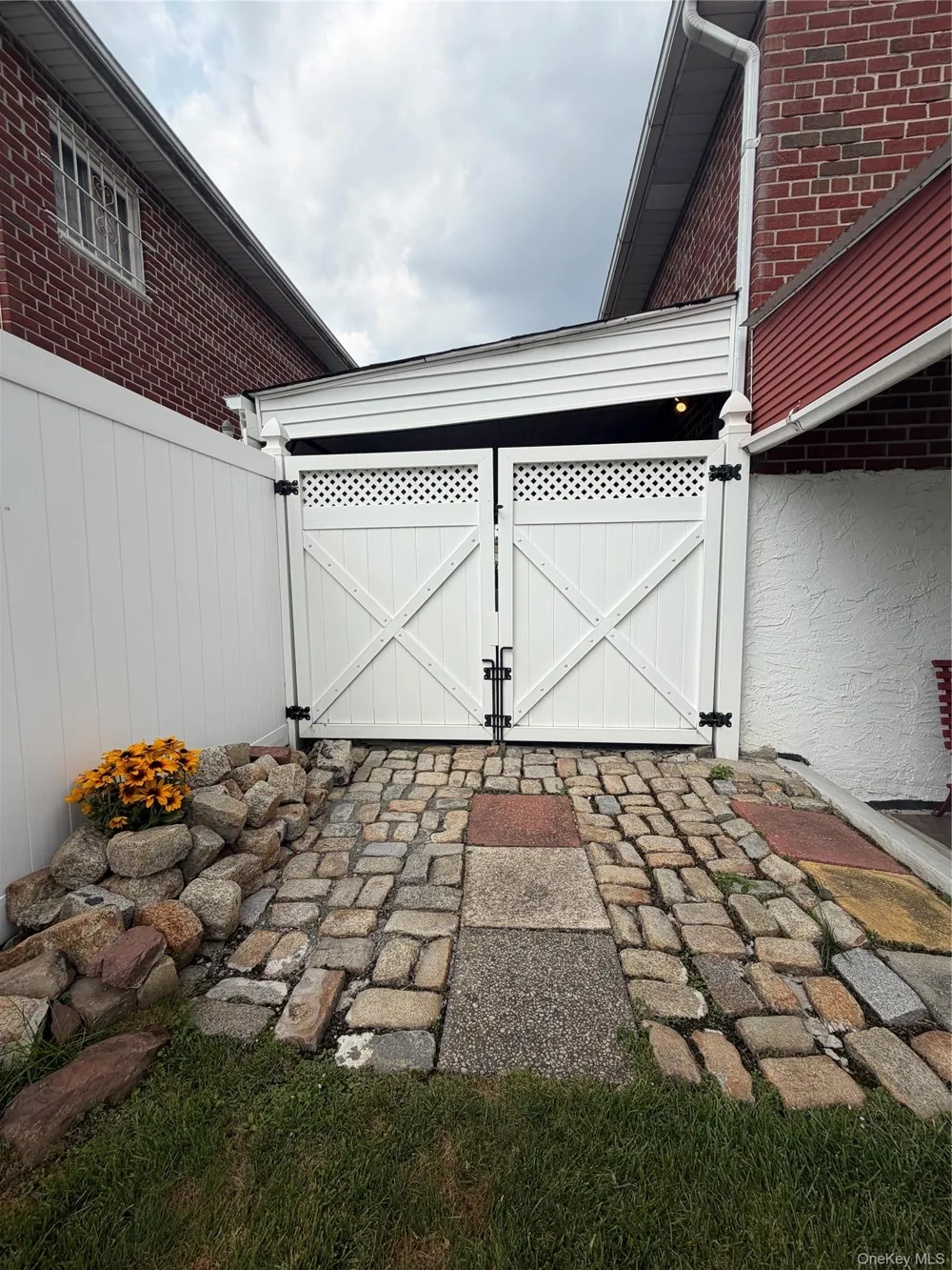 18618 140th Avenue Springfield Gardens, NY 11413