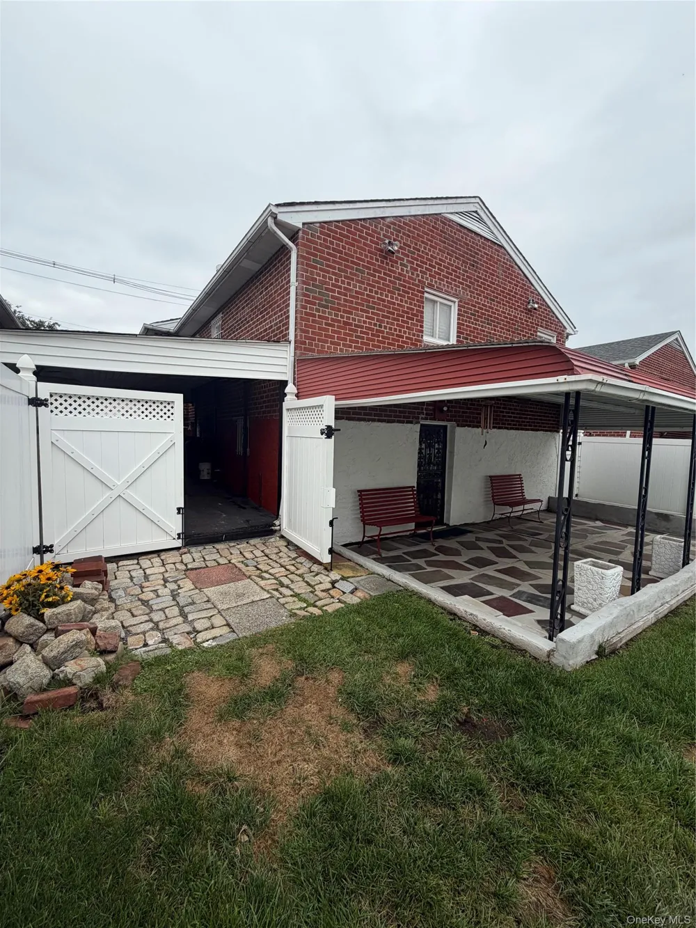 18618 140th Avenue Springfield Gardens, NY 11413