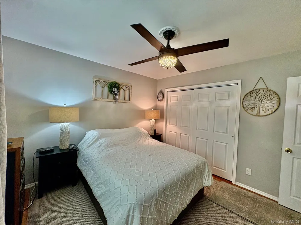 260-08 74th Avenue #2nd Floor Glen Oaks, NY 11004