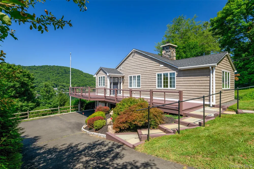 36 Sunset New Fairfield, CT Trail New Fairfield, NY 06812