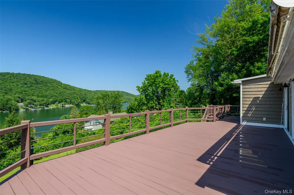 36 Sunset New Fairfield, CT Trail New Fairfield, NY 06812