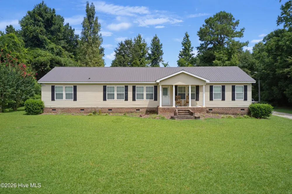 1002 First Avenue Whiteville, NC 28472