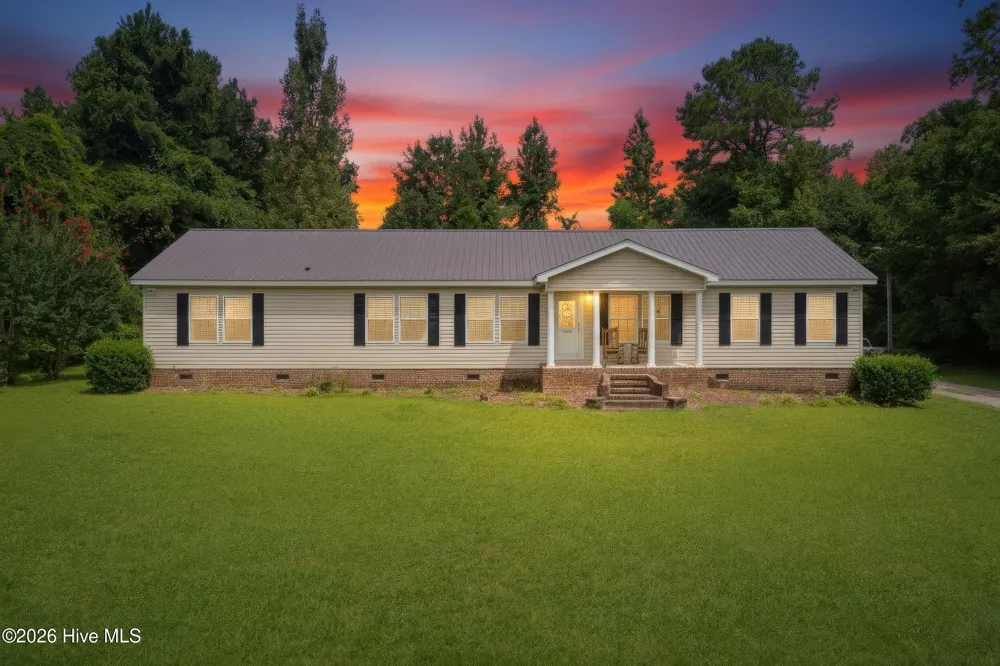 1002 First Avenue Whiteville, NC 28472