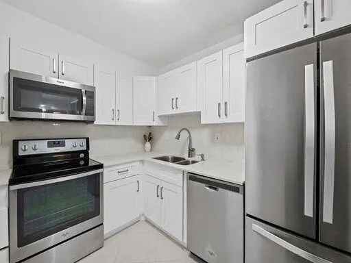 3221 S Ocean Boulevard #405 Highland Beach, FL 33487