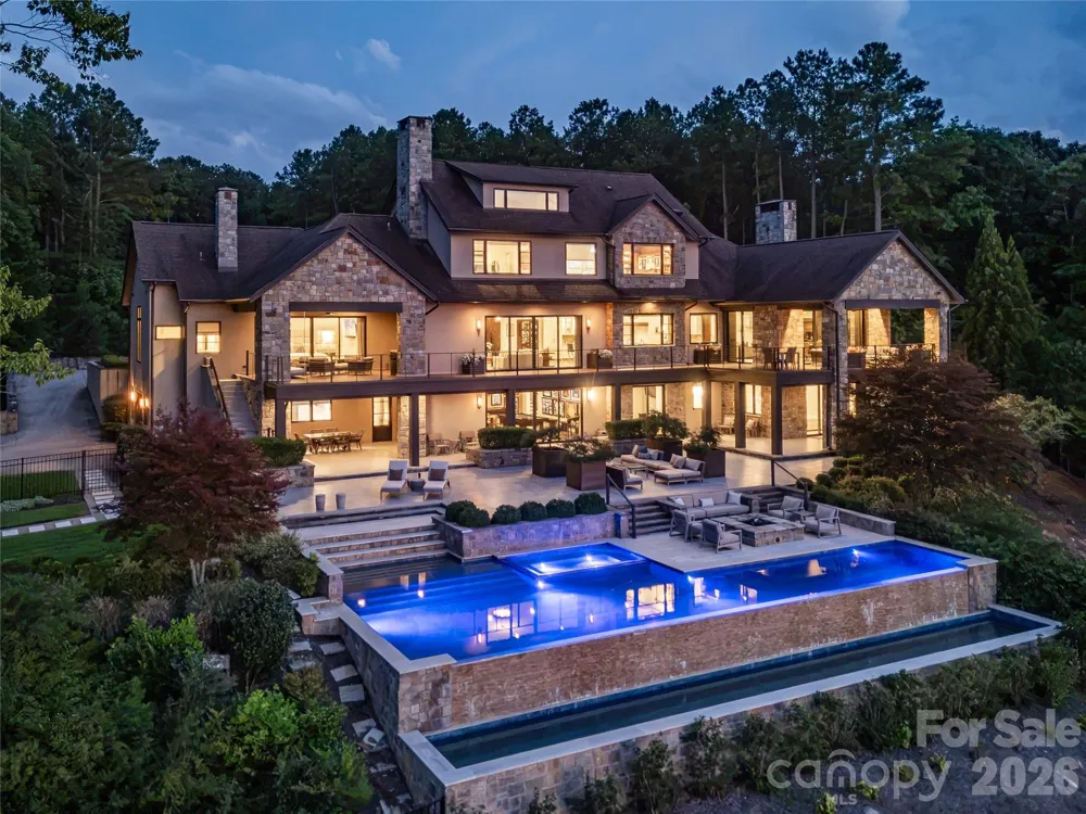 125 Quiet Waters Drive Mooresville, NC 28117