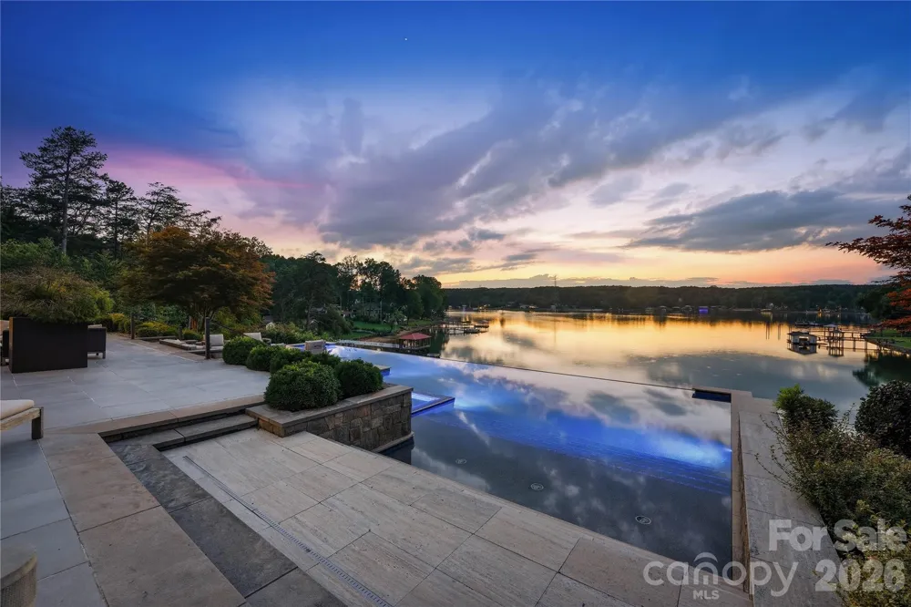 125 Quiet Waters Drive Mooresville, NC 28117