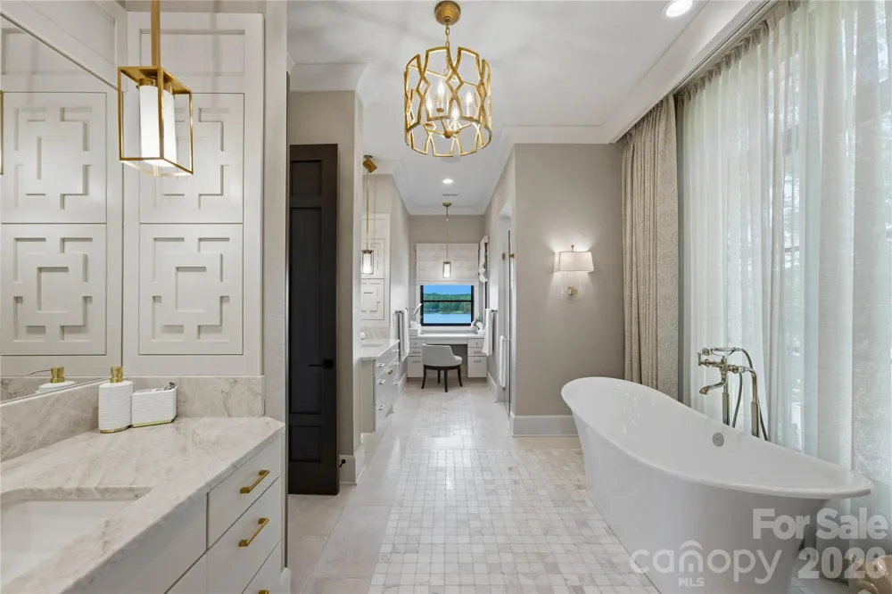 125 Quiet Waters Drive Mooresville, NC 28117