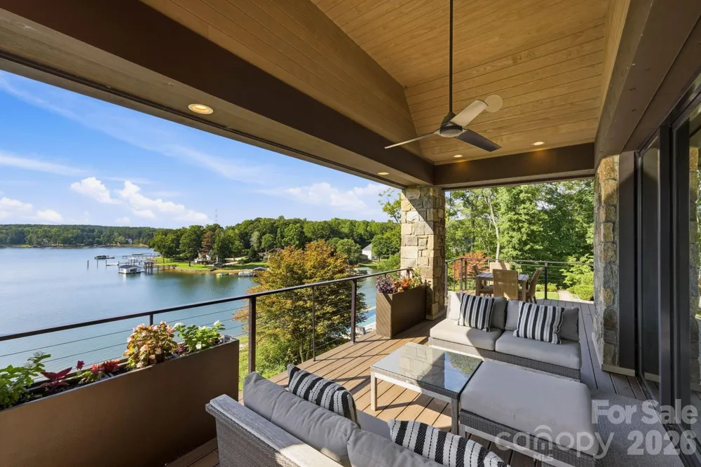 125 Quiet Waters Drive Mooresville, NC 28117