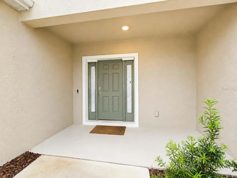 2732 SILVER CANOE DRIVE Edgewater, FL 32141