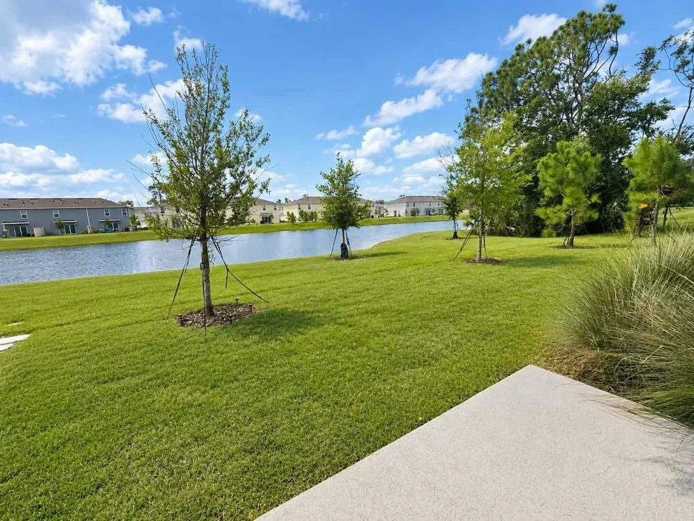 2732 SILVER CANOE DRIVE Edgewater, FL 32141