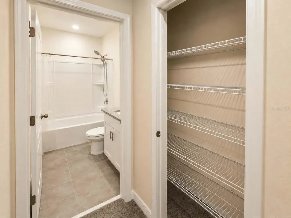 2732 SILVER CANOE DRIVE Edgewater, FL 32141