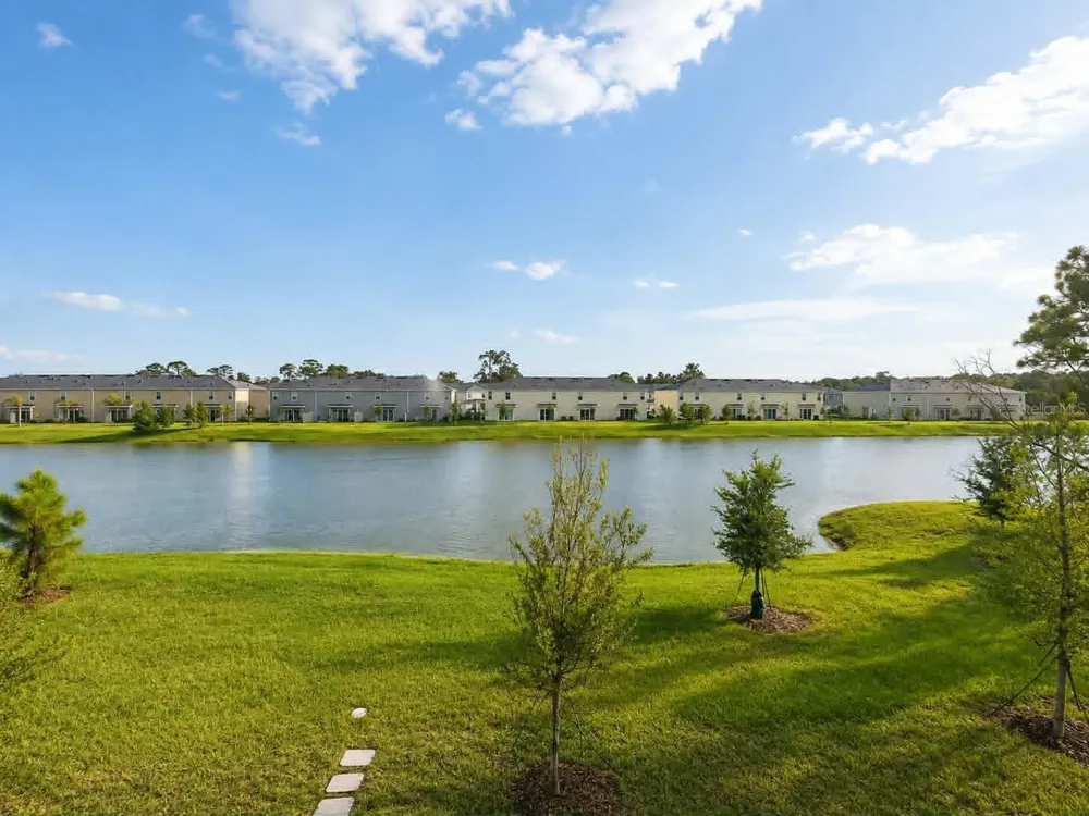 2732 SILVER CANOE DRIVE Edgewater, FL 32141