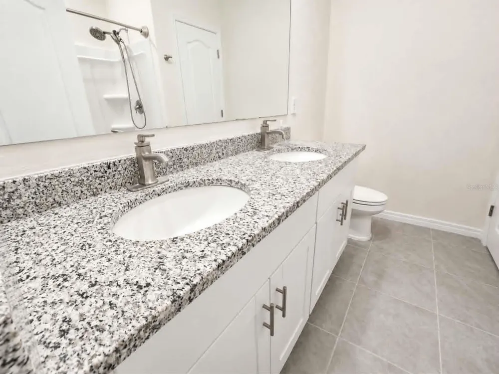 2732 SILVER CANOE DRIVE Edgewater, FL 32141