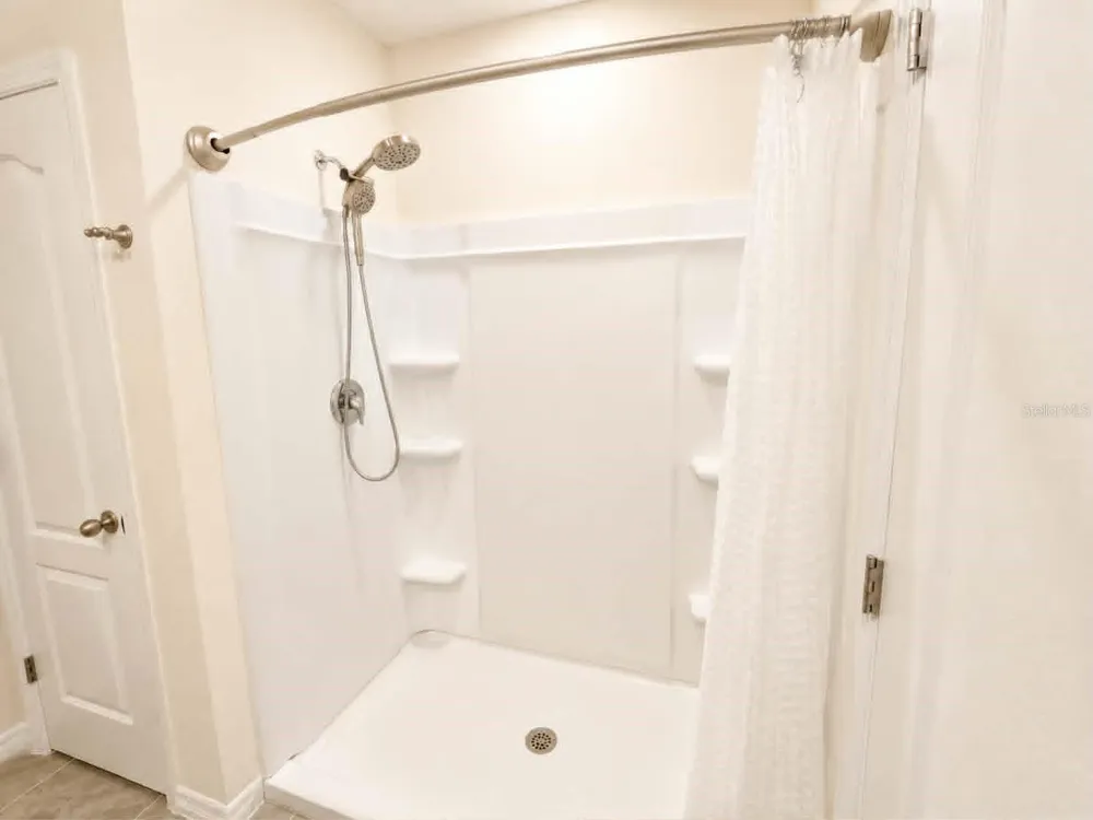 2732 SILVER CANOE DRIVE Edgewater, FL 32141