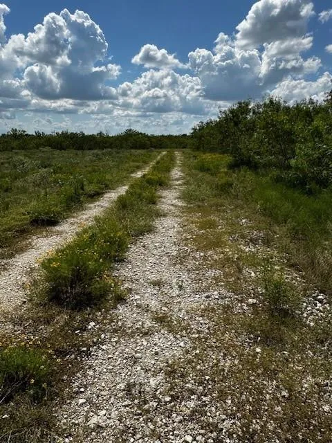 11 Private Road