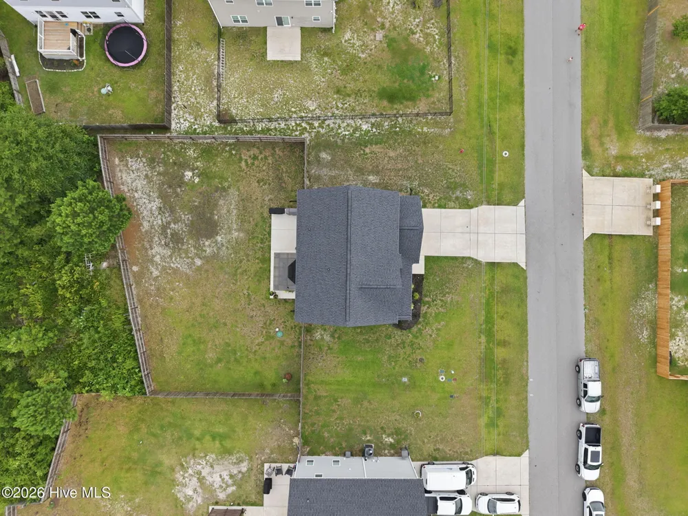 284 E Ivybridge Drive Hubert, NC 28539