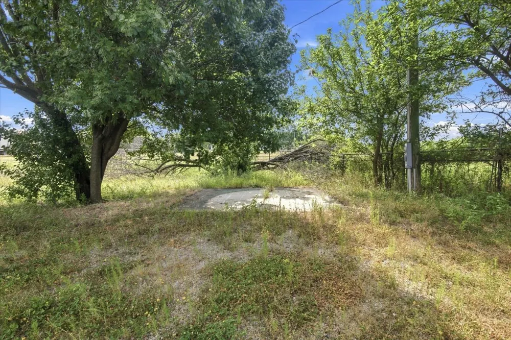69 W 360 ROAD Adair, OK 74330