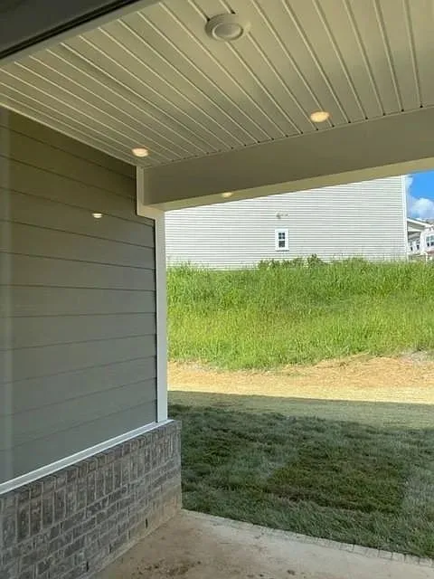 2153 Nectar Ln Columbia, TN 38401