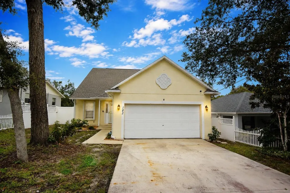183 HIGHLAND ROAD Tarpon Springs, FL 34689