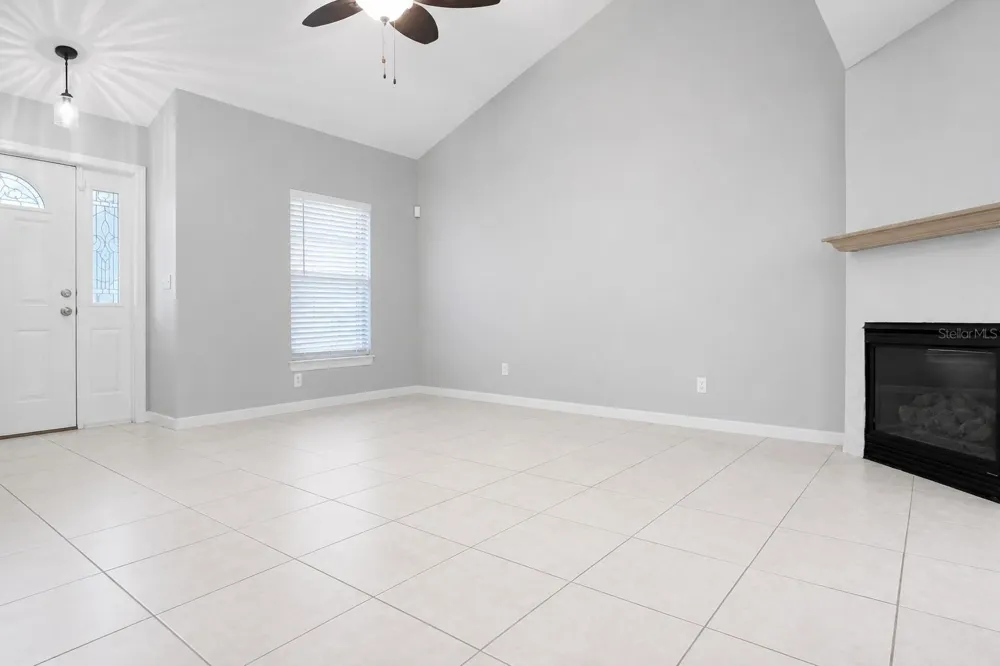 183 HIGHLAND ROAD Tarpon Springs, FL 34689