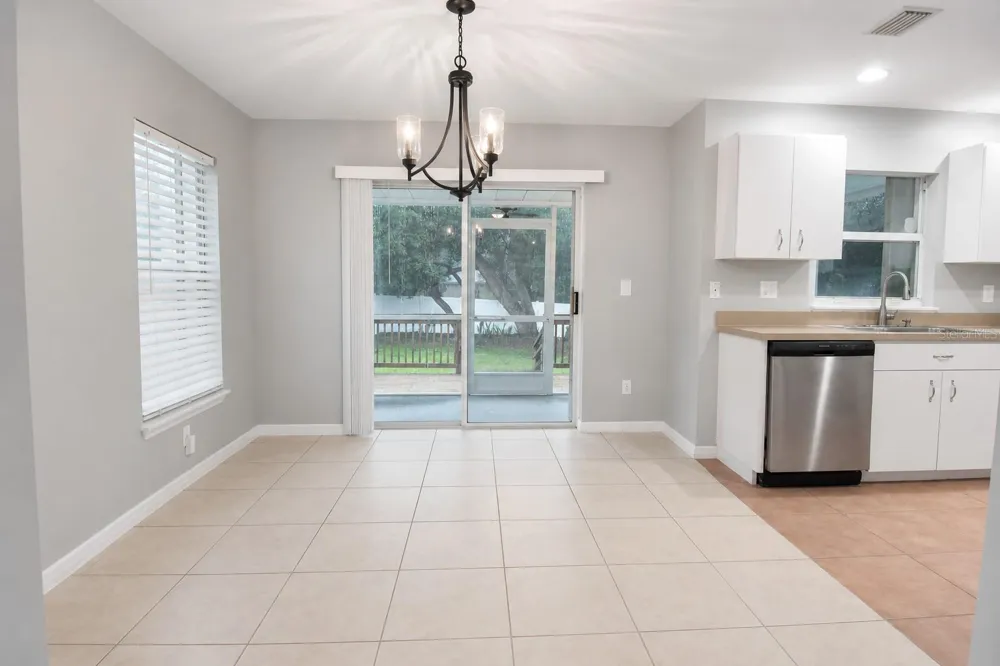 183 HIGHLAND ROAD Tarpon Springs, FL 34689