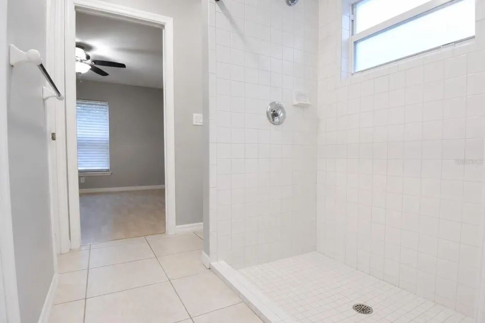 183 HIGHLAND ROAD Tarpon Springs, FL 34689