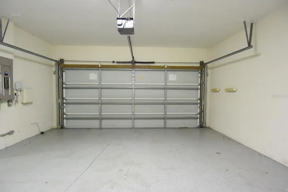 183 HIGHLAND ROAD Tarpon Springs, FL 34689