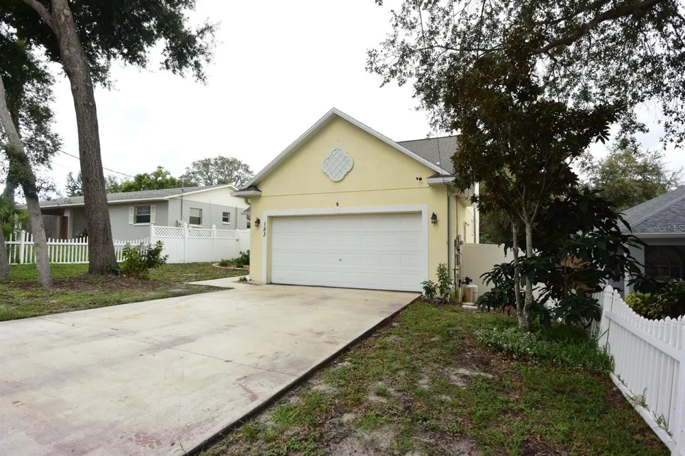 183 HIGHLAND ROAD Tarpon Springs, FL 34689