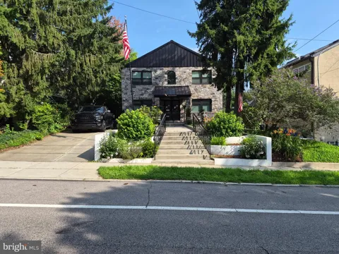 618 GATES STREET