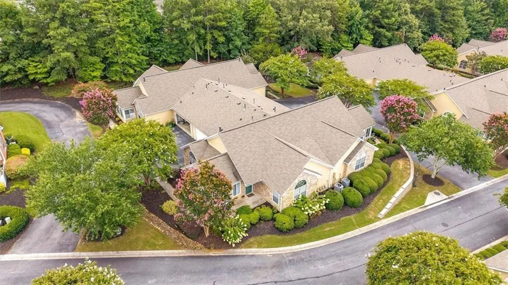 2191 Rockbridge Road #1504 Stone Mountain, GA 30087