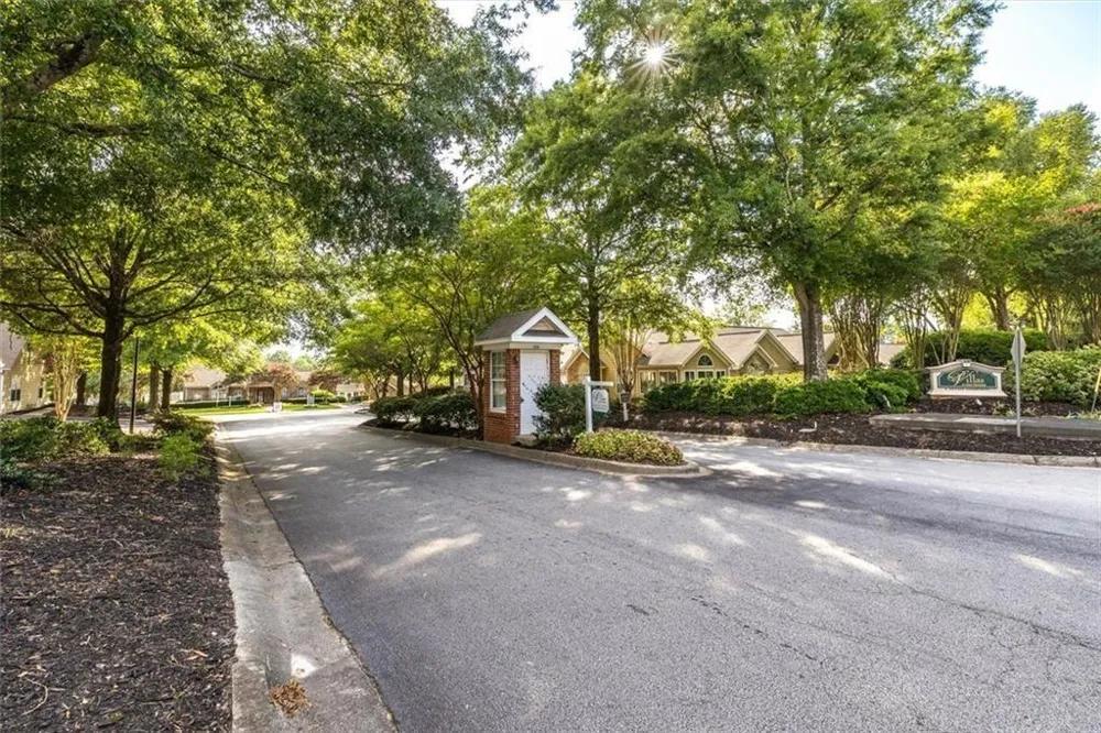 2191 Rockbridge Road #1504 Stone Mountain, GA 30087