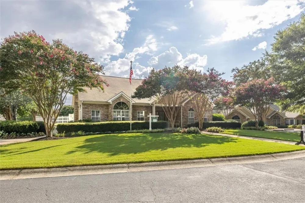 2191 Rockbridge Road #1504 Stone Mountain, GA 30087