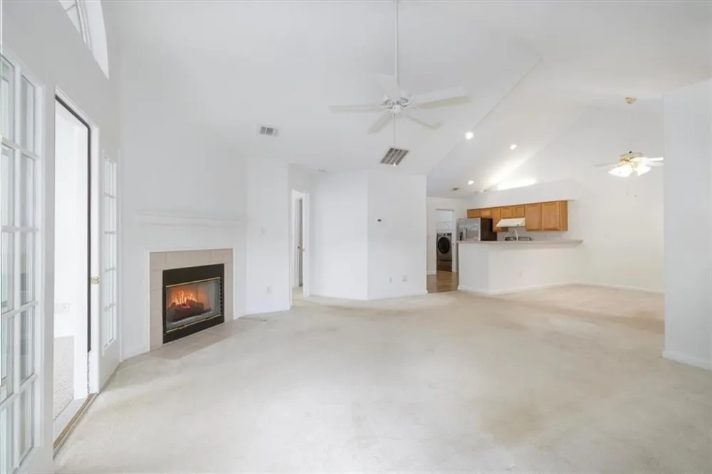 2191 Rockbridge Road #1504 Stone Mountain, GA 30087