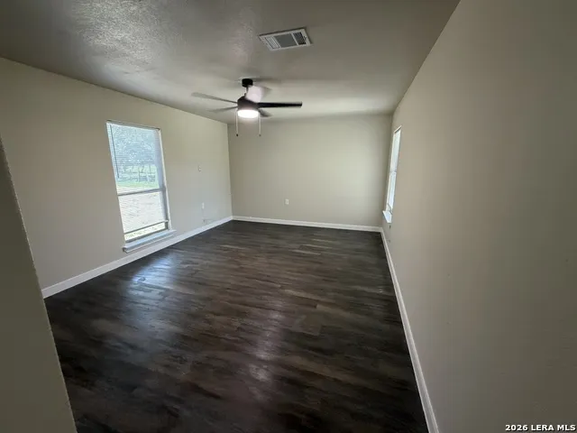 505 NOTTINGHAM DR Poteet, TX 78065