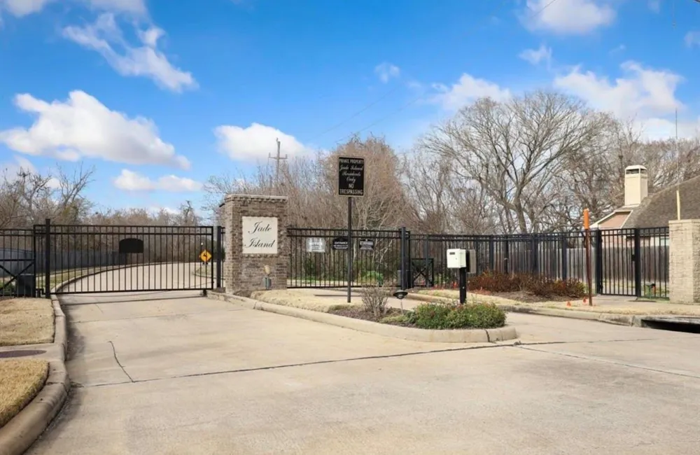 86 Jasper Cove Missouri City, TX 77459