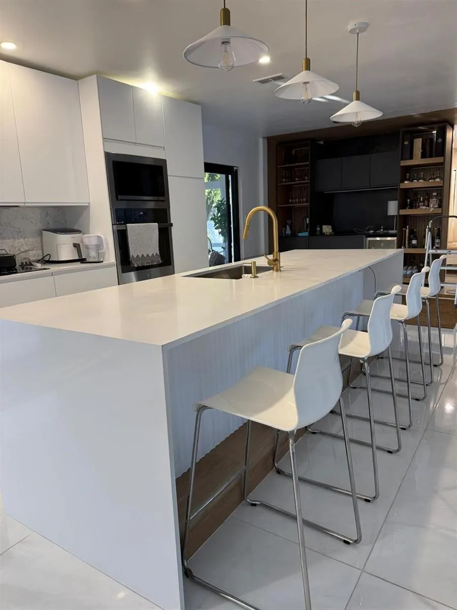 1401 SW 18TH STREET Boca Raton, FL 33486