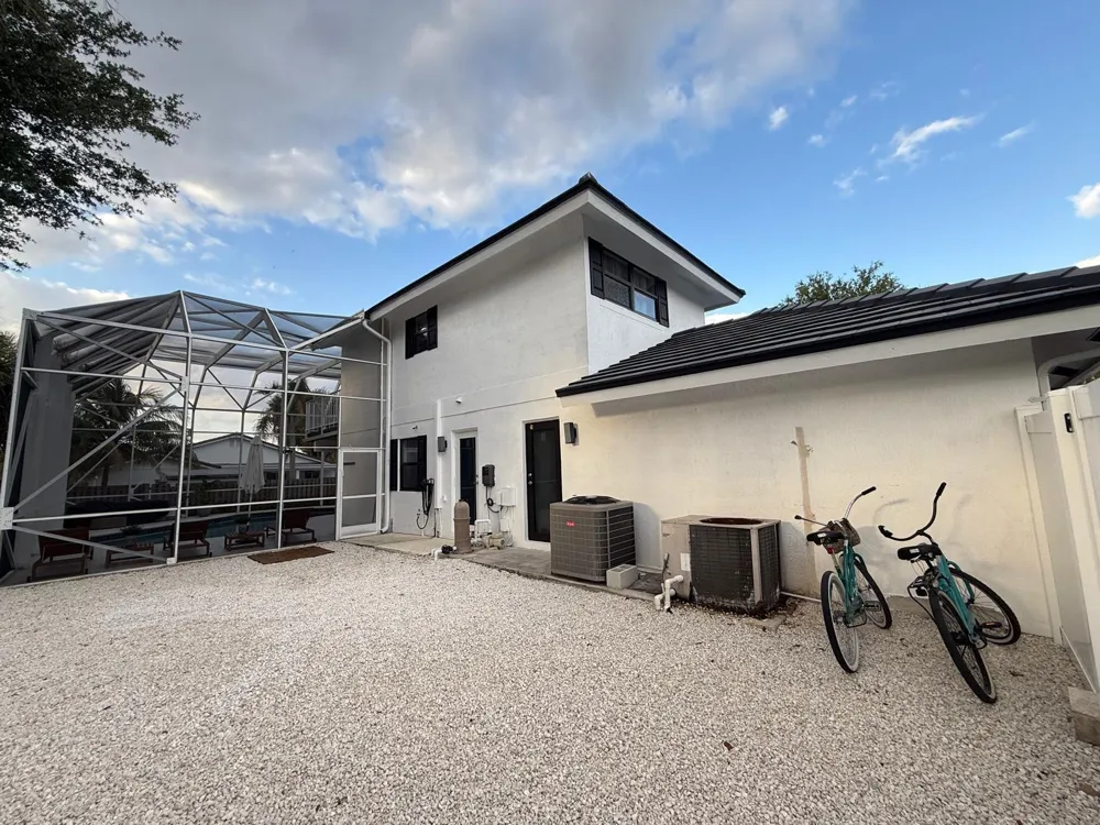 1401 SW 18TH STREET Boca Raton, FL 33486