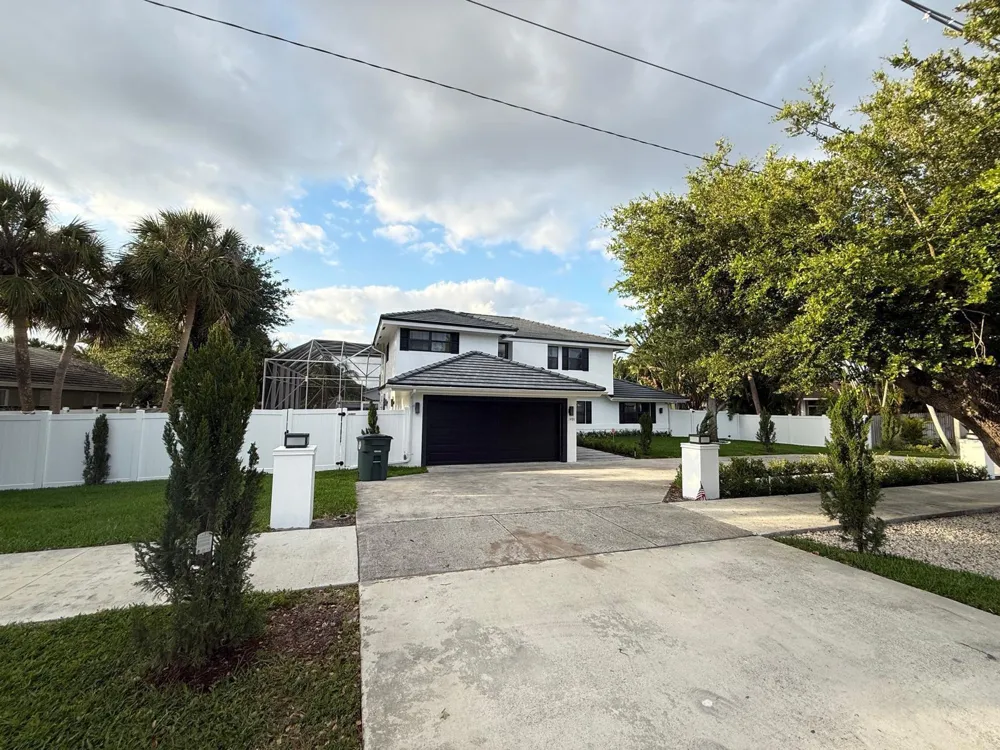 1401 SW 18TH STREET Boca Raton, FL 33486