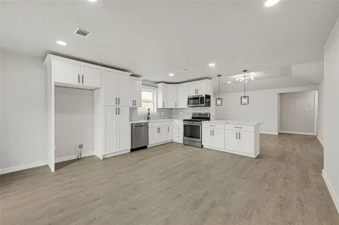 15322 Bedford Glen Drive