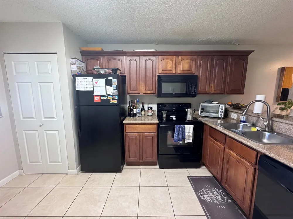 9957 NOB HILL PLACE #9957 Sunrise, FL 33351