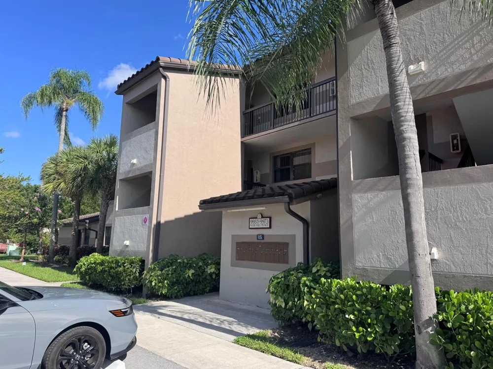 9957 NOB HILL PLACE #9957 Sunrise, FL 33351