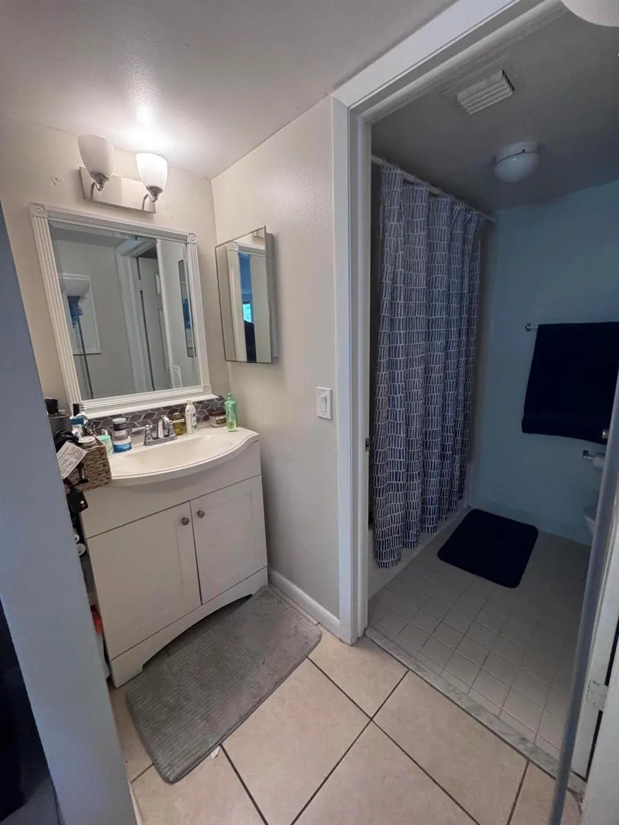 9957 NOB HILL PLACE #9957 Sunrise, FL 33351