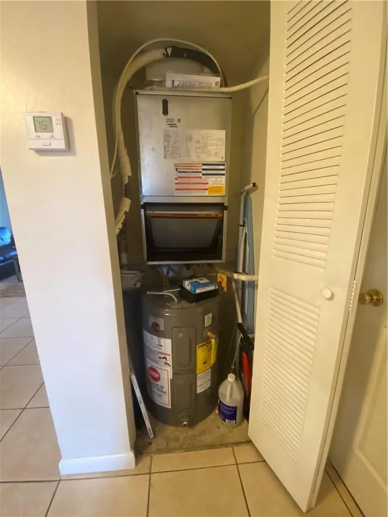 9957 NOB HILL PLACE #9957 Sunrise, FL 33351