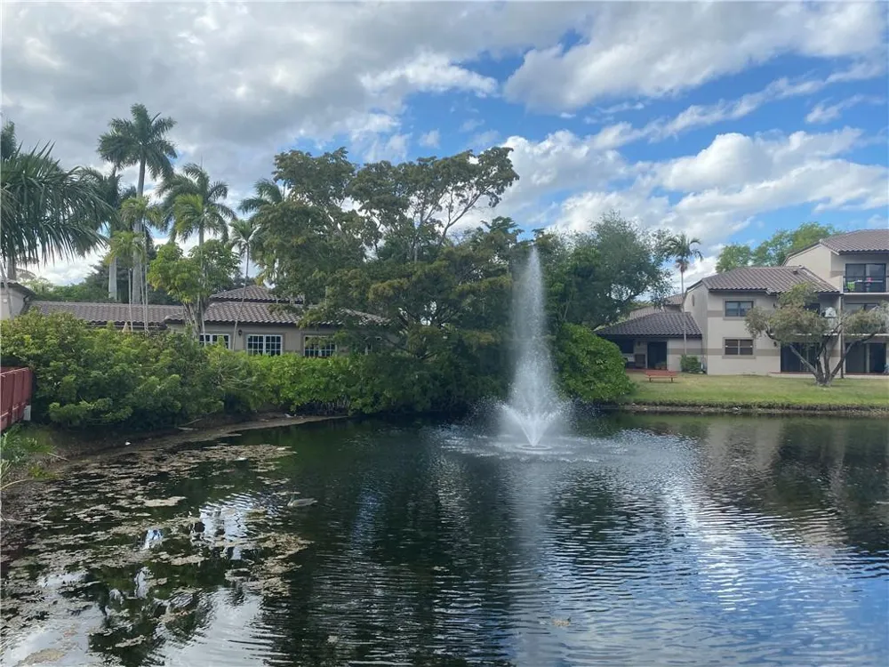 9957 NOB HILL PLACE #9957 Sunrise, FL 33351