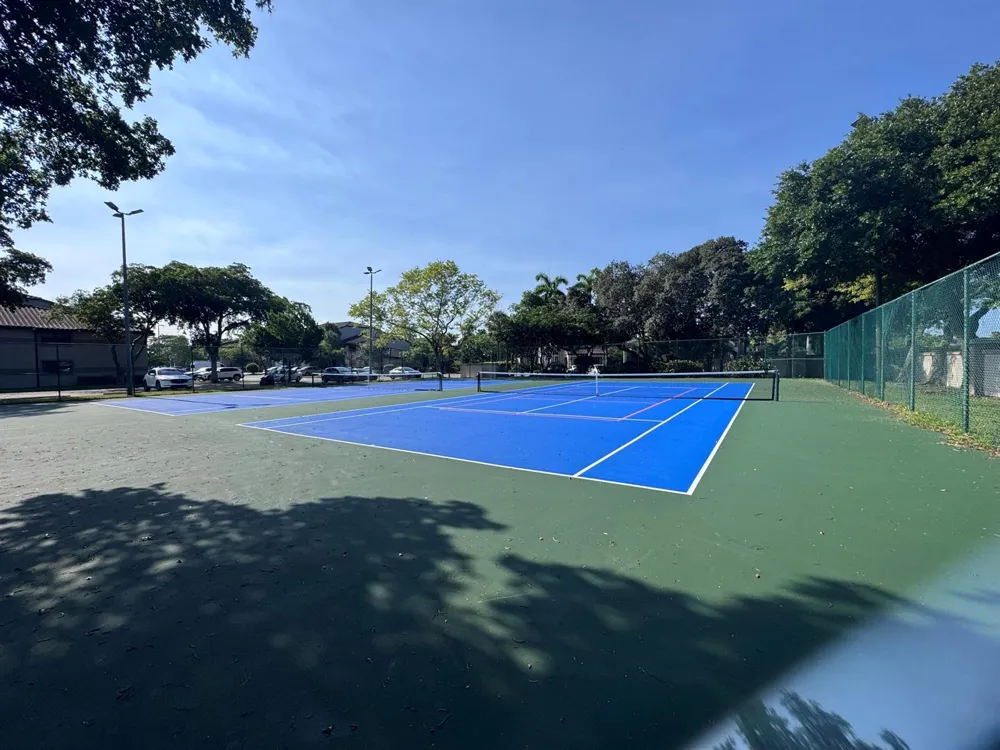 9957 NOB HILL PLACE #9957 Sunrise, FL 33351