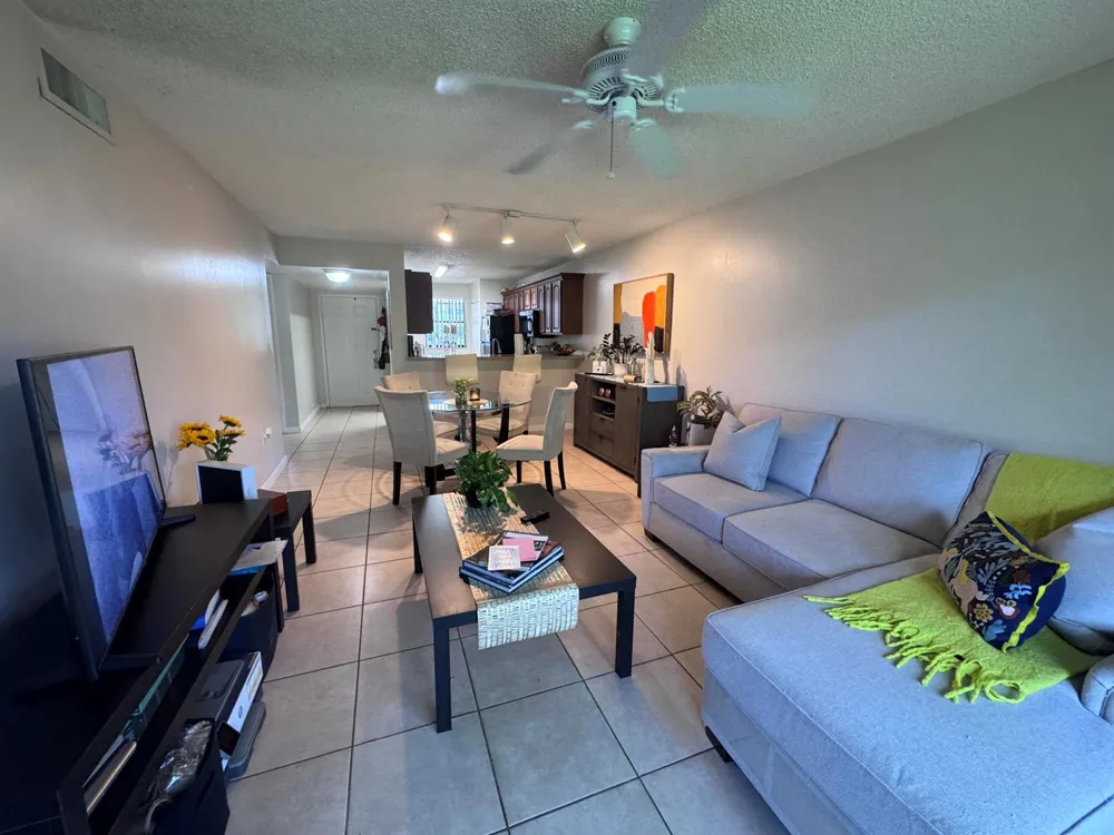 9957 NOB HILL PLACE #9957 Sunrise, FL 33351