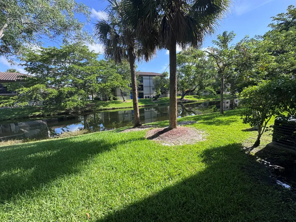 9957 NOB HILL PLACE #9957 Sunrise, FL 33351